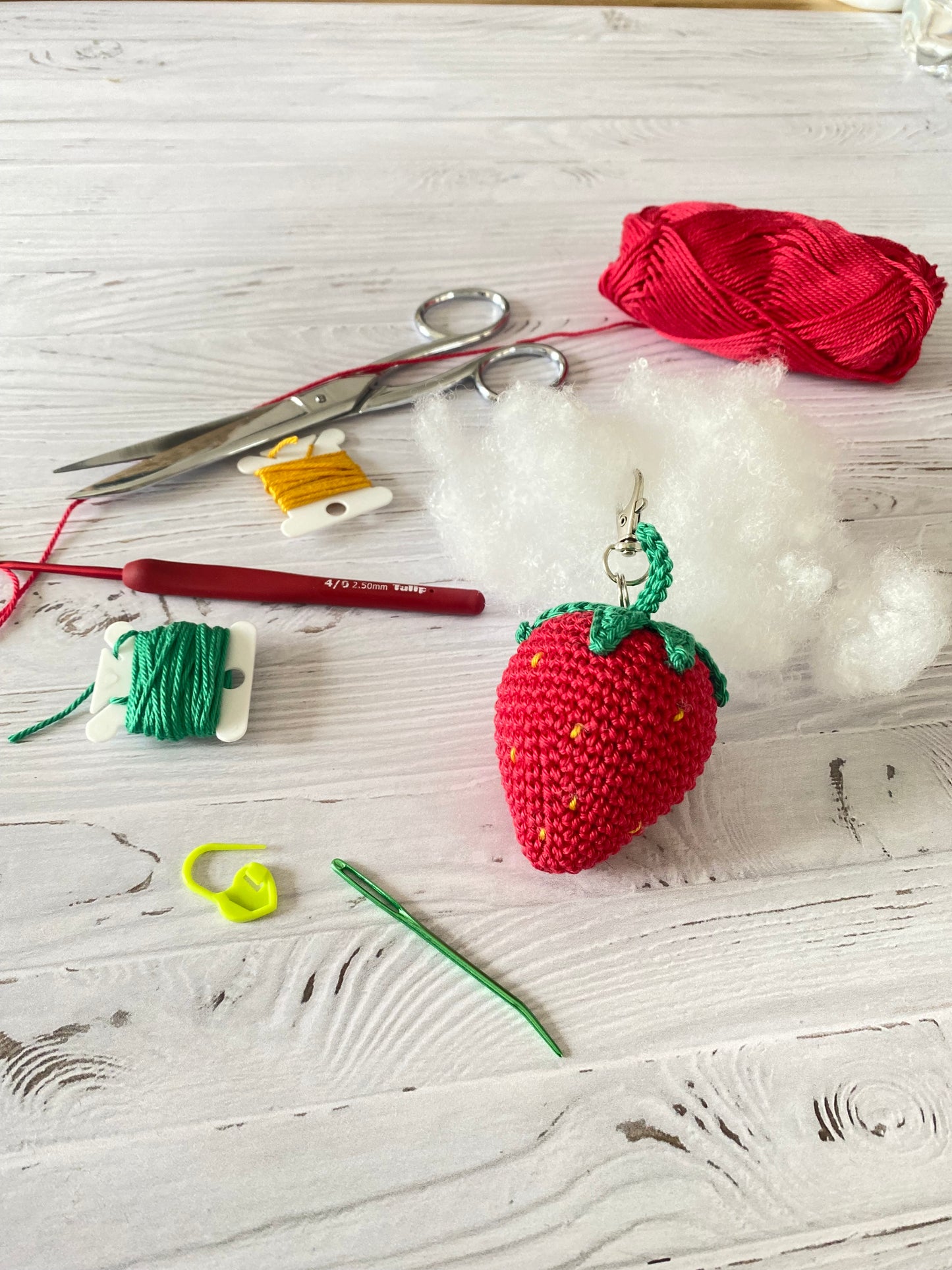 Kit débutant « Mon porte clef Fraise »