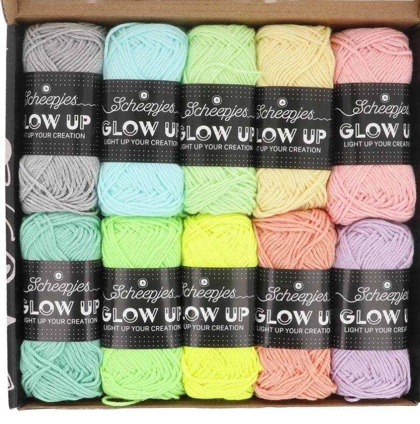 Pack de 10 pelotes de 50g Glow up